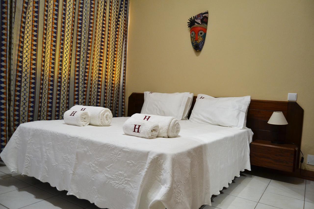 Hotel Central Сан-Томе Екстер'єр фото
