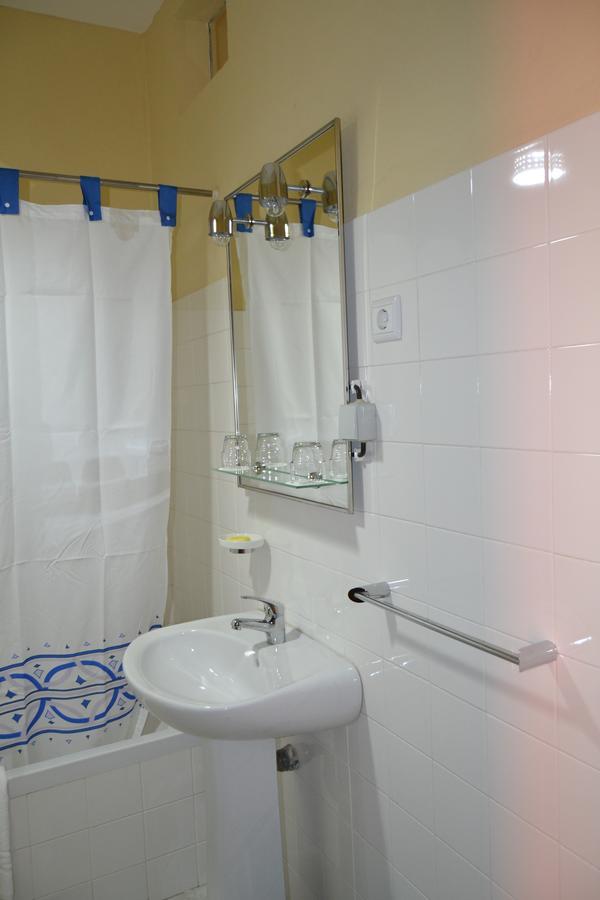 Hotel Central Сан-Томе Екстер'єр фото